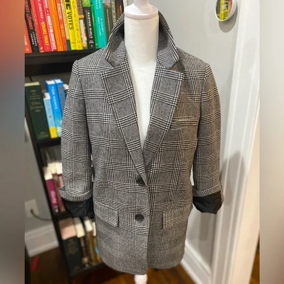 Everlane, Italian Wool, Oversized, Blazer in Glen Plaid! - Picture 10 of 16